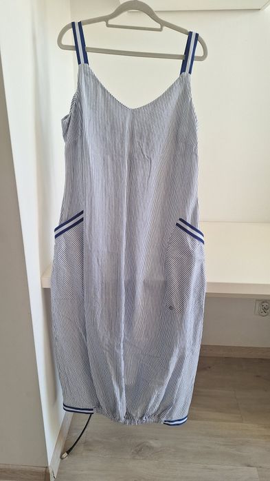 Sukienka bombka Monnari rozm.42