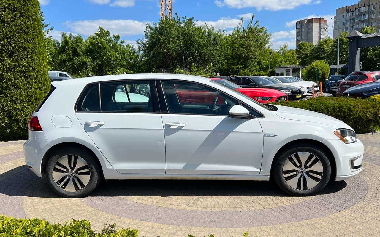 Volkswagen e-Golf 2016