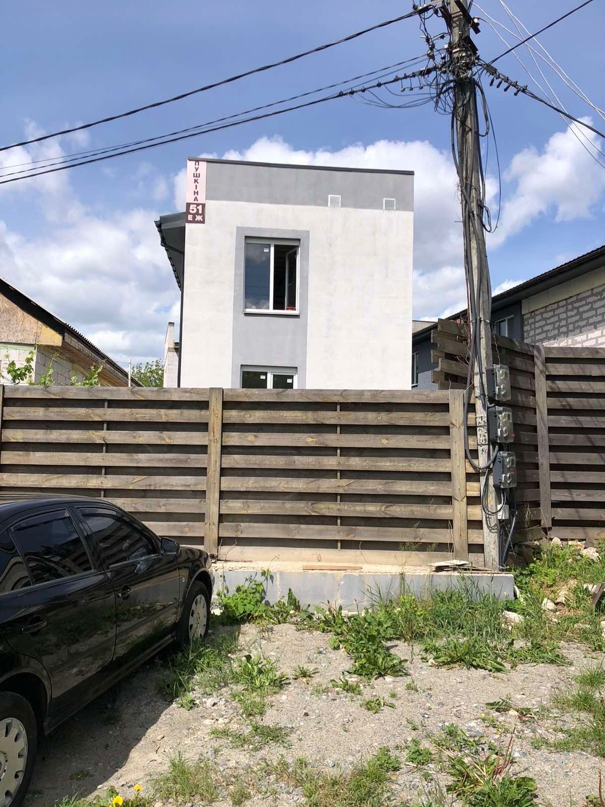 Власний будинок в Києві