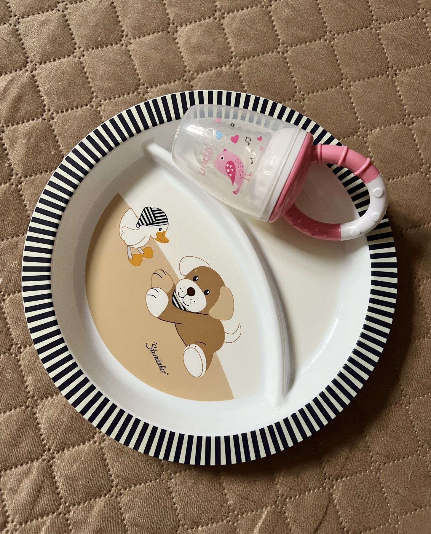 Посуда для малыша /ниблер и тарелочка/