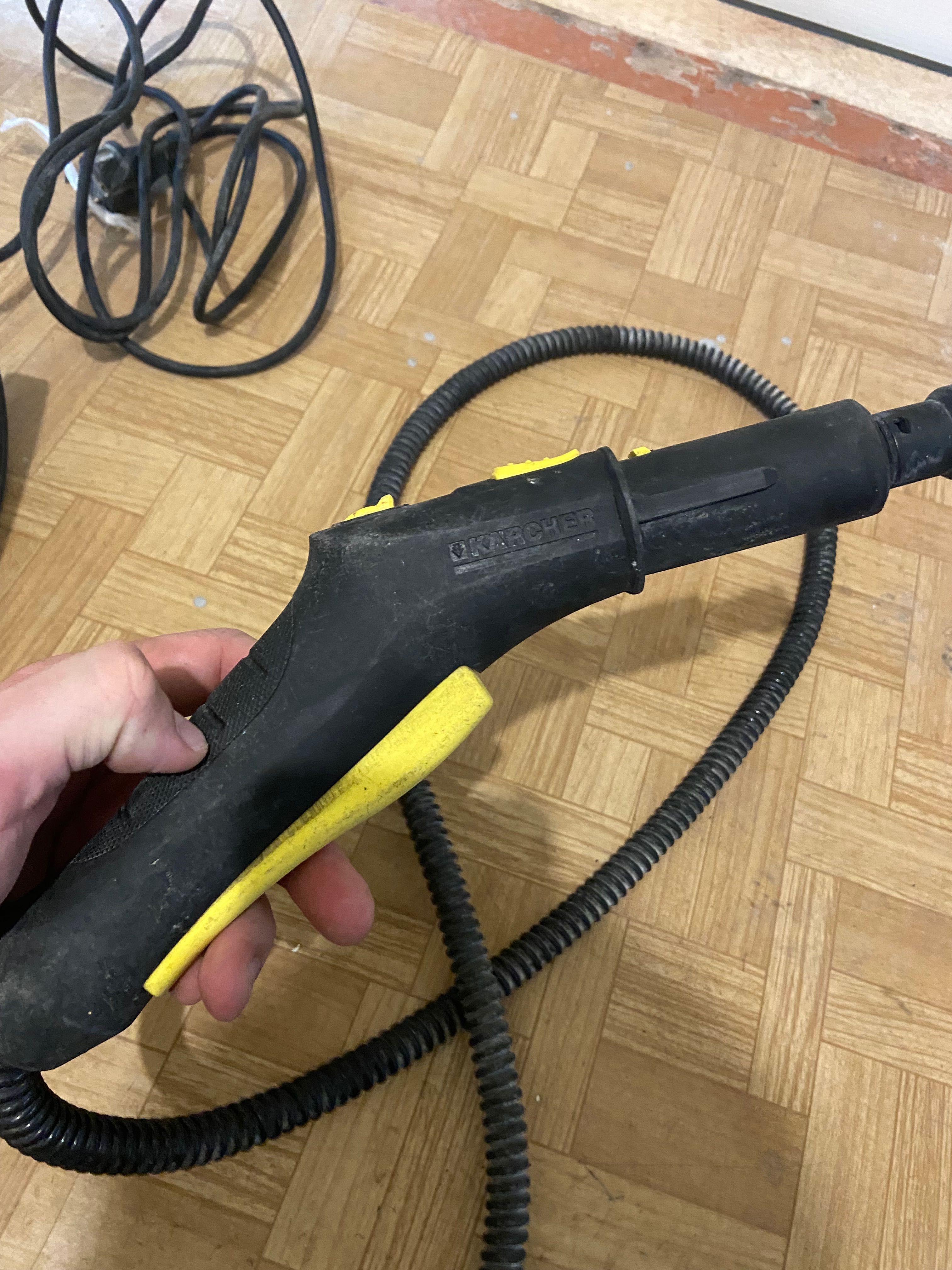 Пароочиститель Karcher SC 1030 B