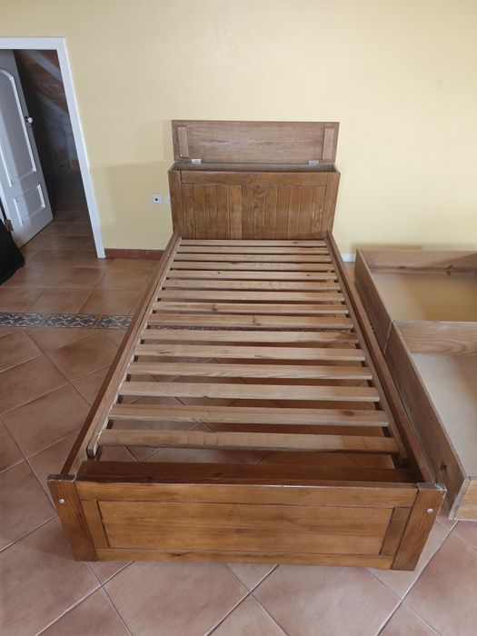 Cama de solteiro