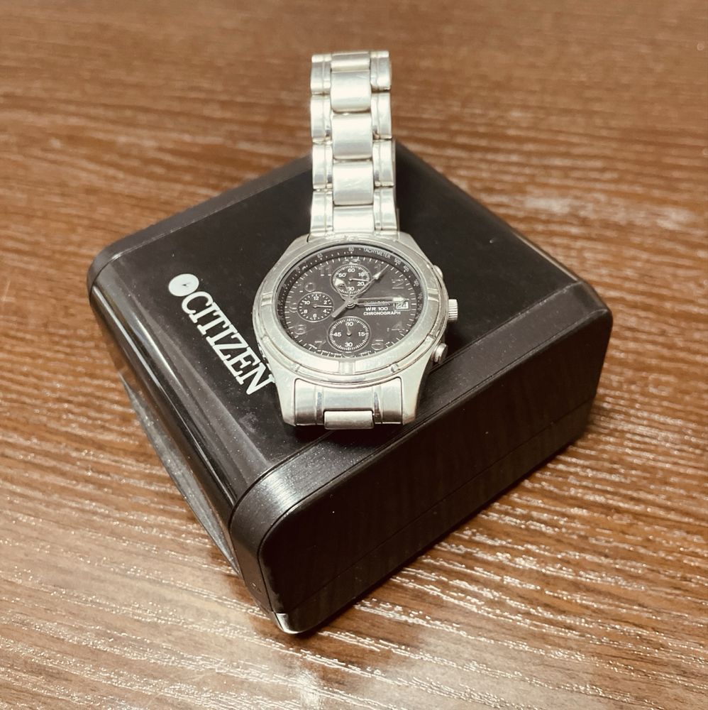 Zegarek chronograph Citizen WR 100 GN-4-S