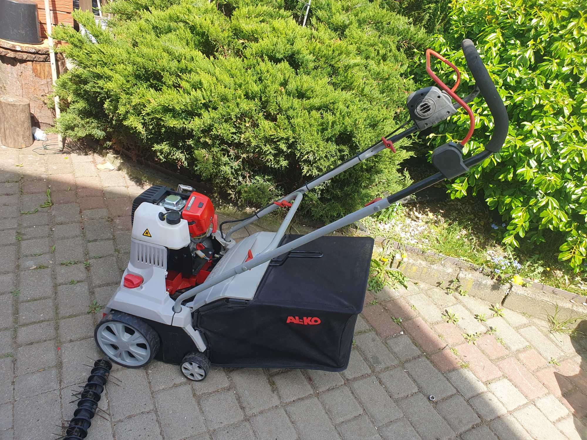 Spalinowy WERTYKULATOR / AERATOR AL-KO 2 Wałki + Kosz