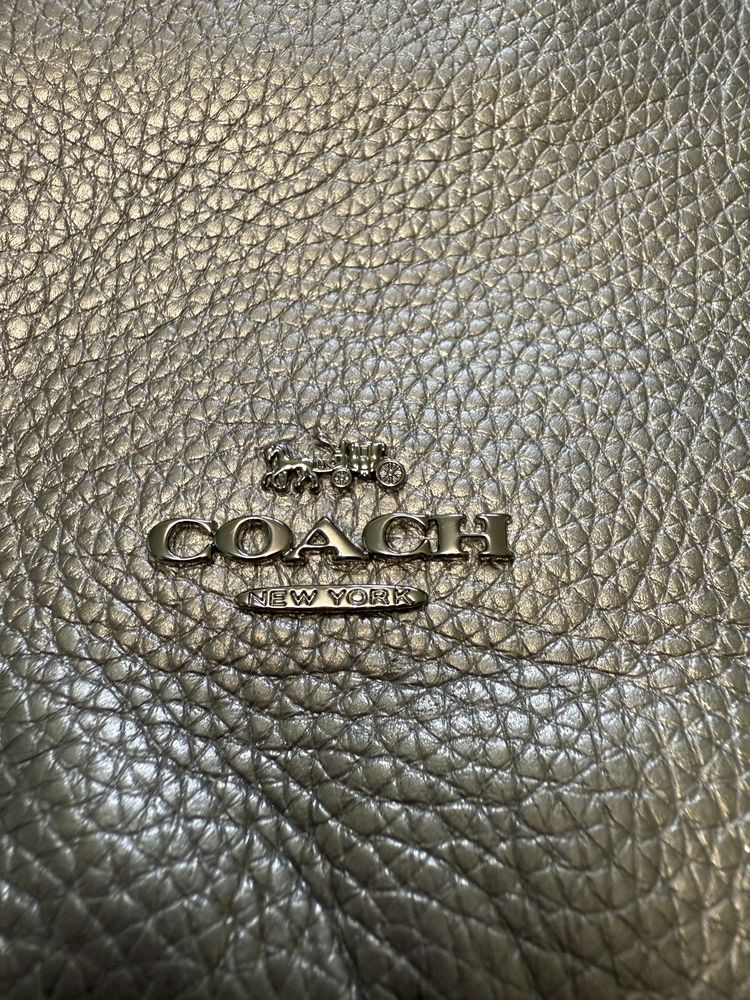 Кросбоді сумка Coach