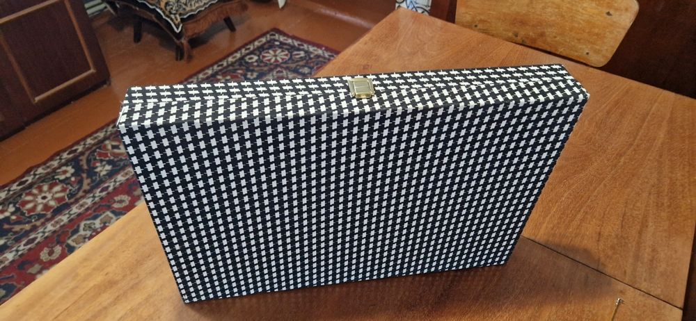 Столові прилади E.P.Zing