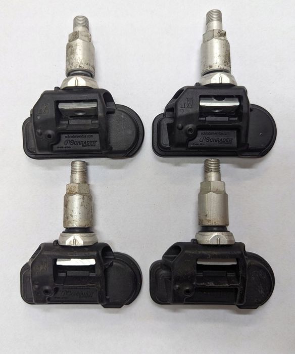 4x Czujnik ciśnienia TPMS Mercedes C-klasa W204 A0009050030 C6