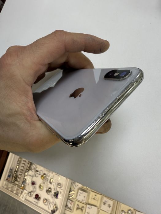 I phone x silver 64gb pudelko 100% sprawny caly stan idealny