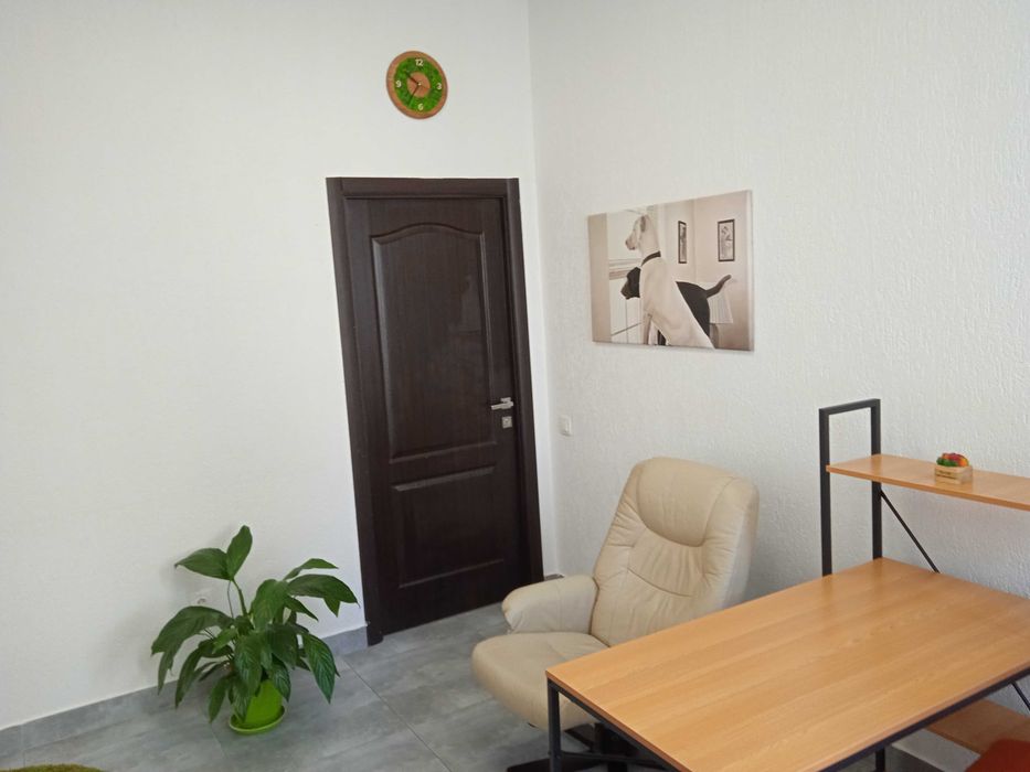 Погодинна оренда приміщення-кабінету. Центр(тц Магнус)