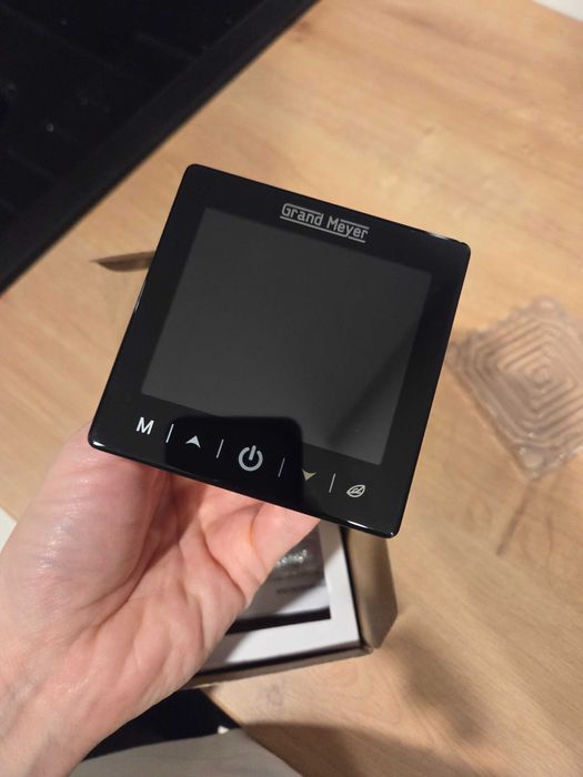 Termostat pokojowy do ogrzewania podłogowego