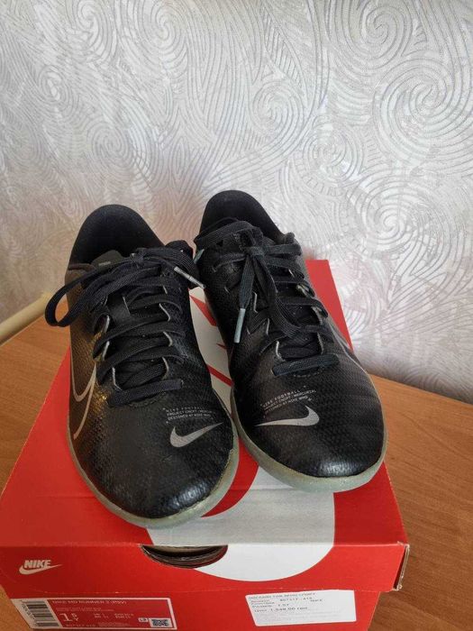 Бутсы Nike состояние 9/10 34 размер