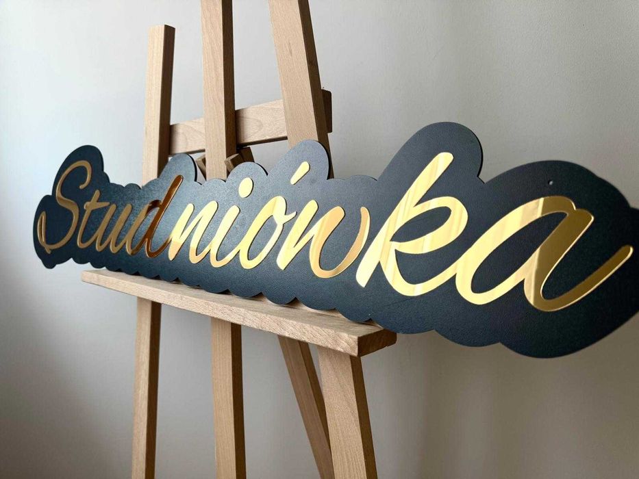 złoty lustrzany napis studniówka dekoracje sali ślub ścianka balonowa