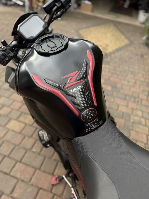 Kawasaki z900 czerwony motocykl naked a2 okazja