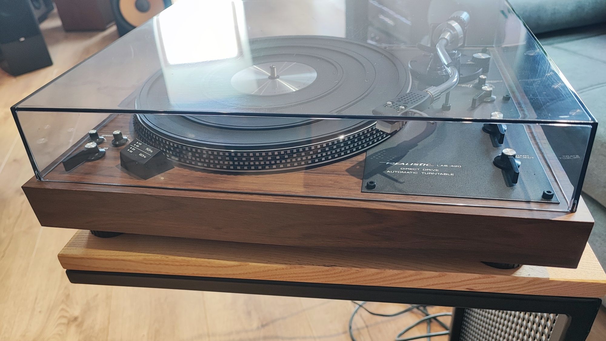 Gramofon Realistic lab -420