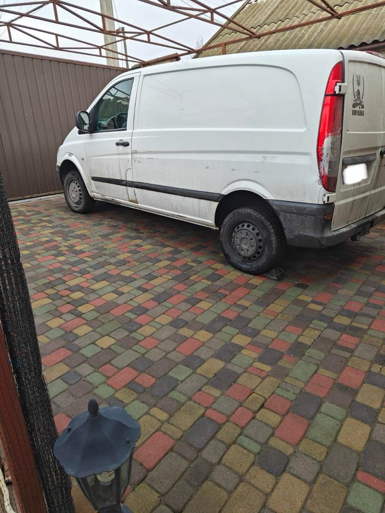 Mercedes Benz  Vito 4x4 111CDI