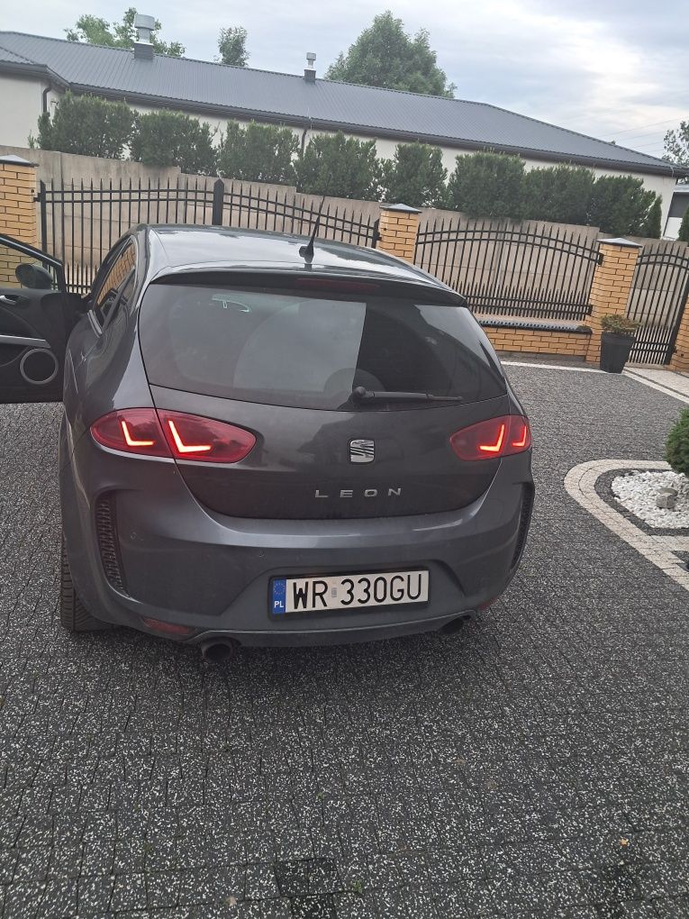 Sprzedam seat leon2 rok 2012