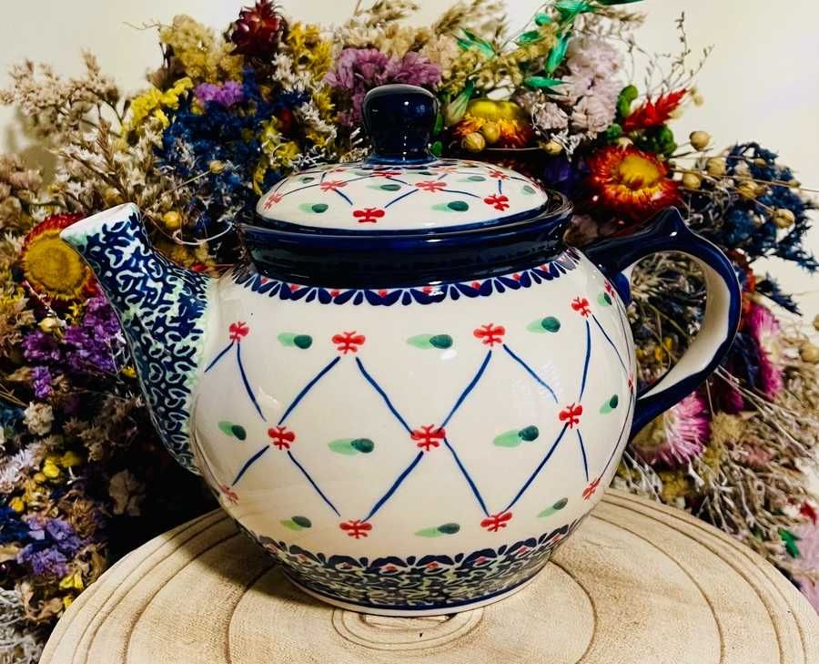 Ceramika Bolesławiec. Czajnik 0,9l (2535)