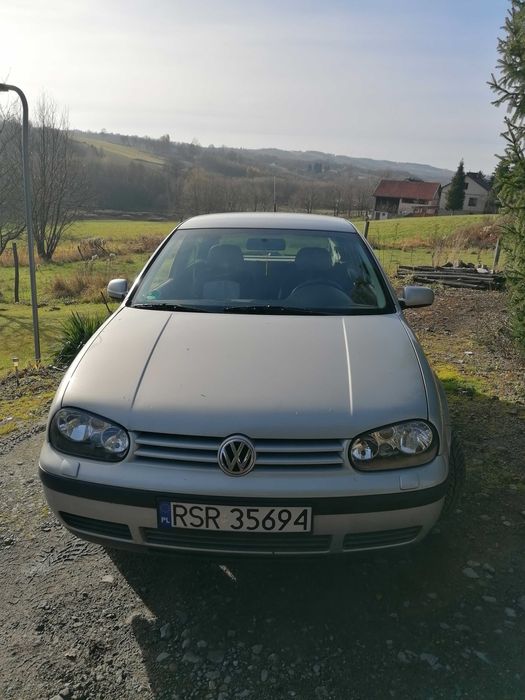 Sprzedam Volkswagen Golf IV 1999 r