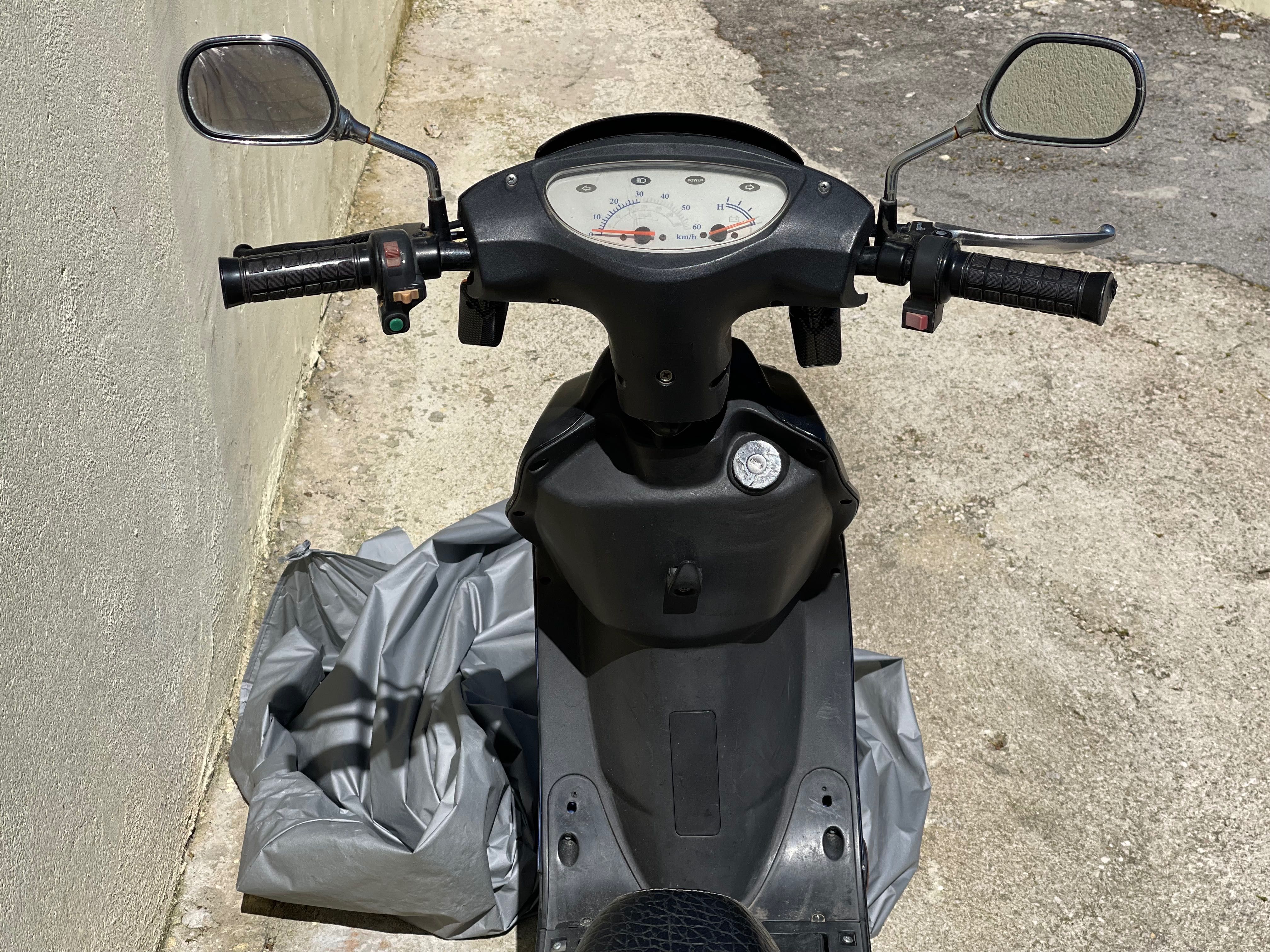 Moto eletrica 38 km autonomia