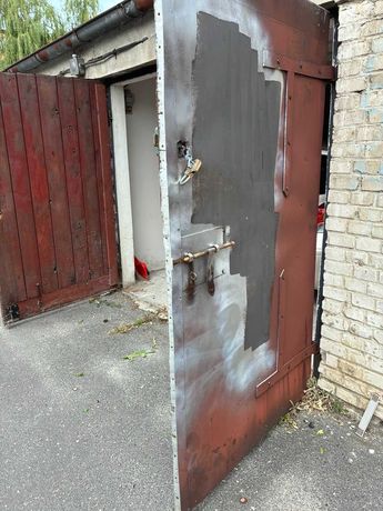 Garaż na sprzedaż Okrzei