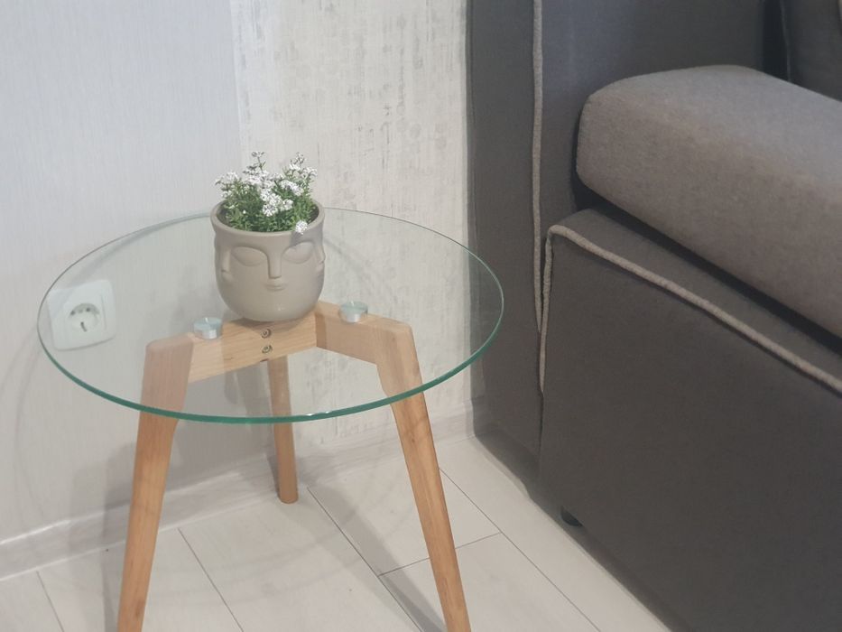 . ЖКАтлант.Оренда подобова квартира. Рівненська, Київський майдан.