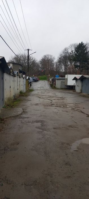 Оренда гаража на Орлика