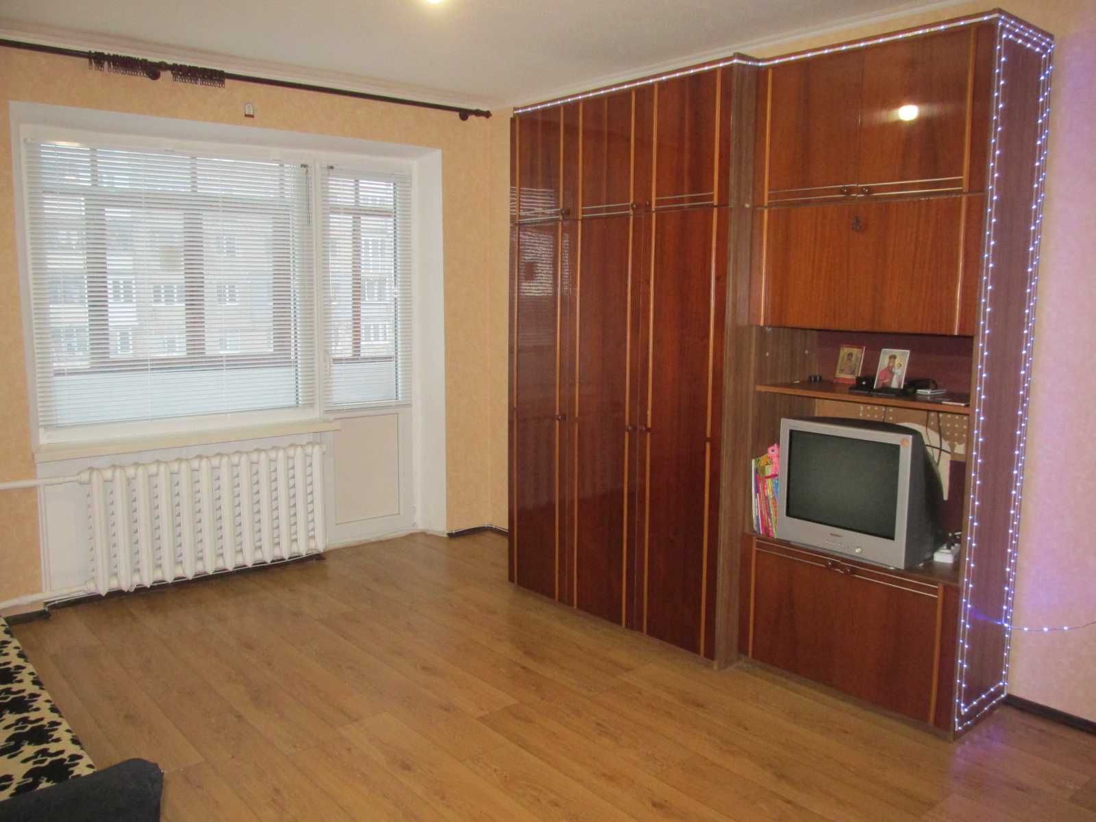 Продам 1 к. квартира 6 поверх, р-н 17 школи