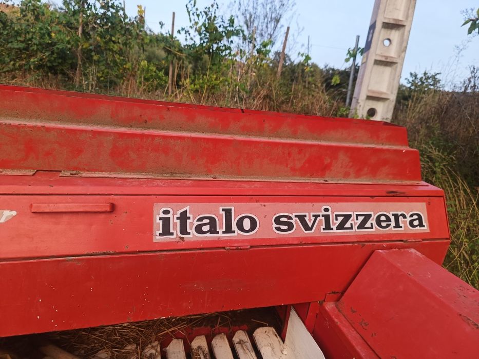 Enfardadeira como Nova