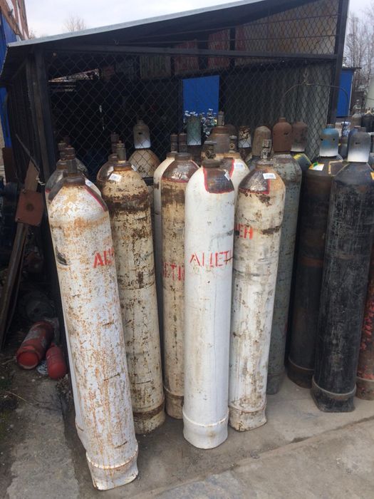 Обміняю ацетиленові балони безкоштовно