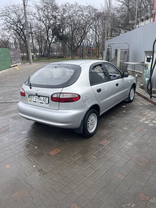 Продам Део Ланос 1.5