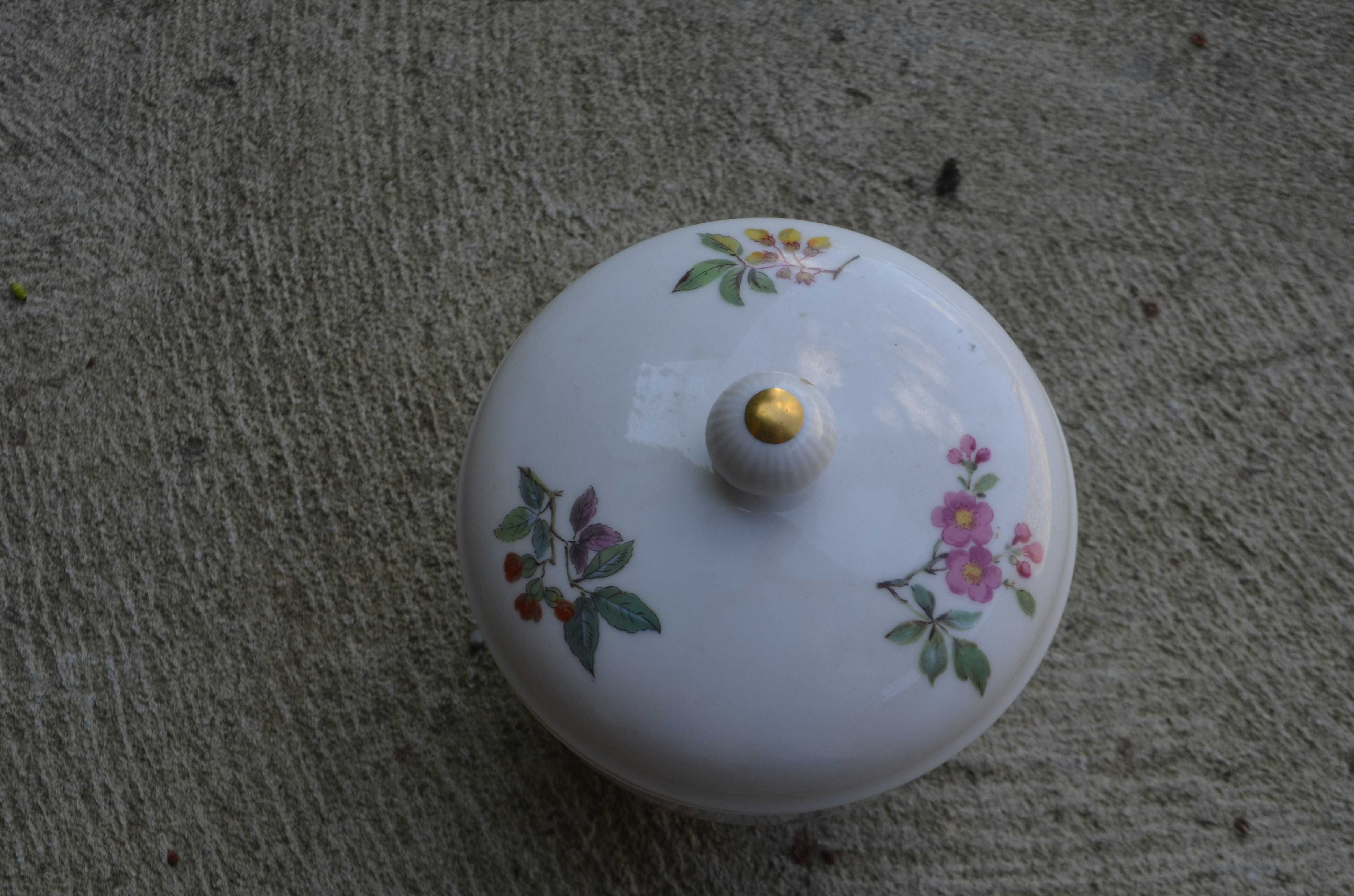 pojemnik herbatnica porcelana ptaszki Kaiser