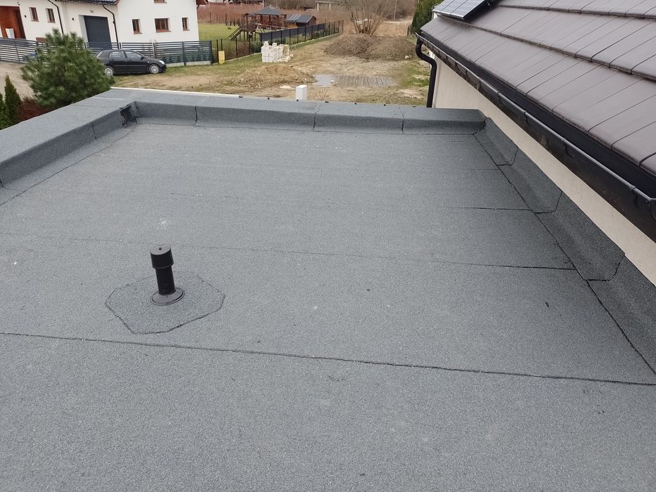 Dach dekarz hydroizolacja Membrana PCV TPO, papa termozgrzewalna