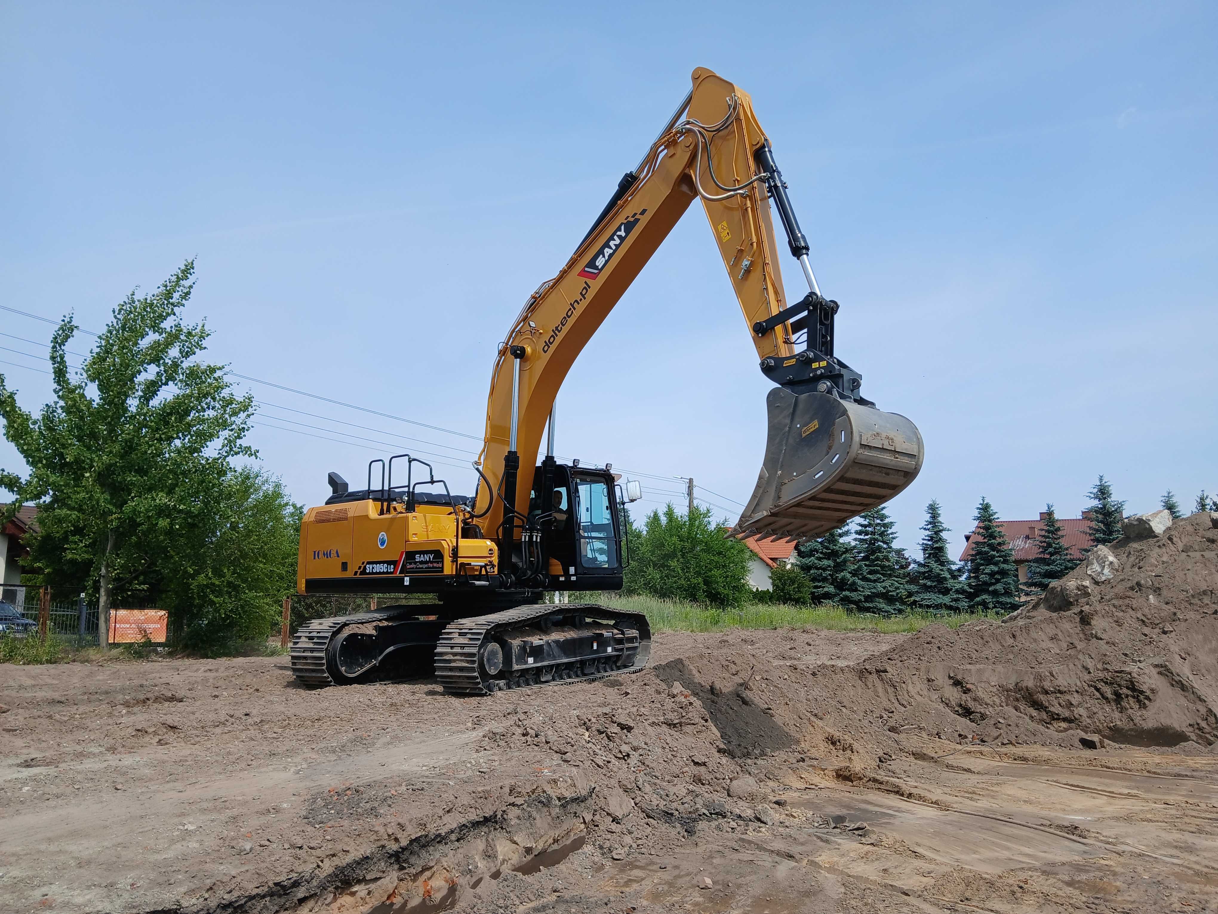 Wynajem Koparki SANY SY305C 33T z Operatorem WYBURZENIA 350zł netto/h