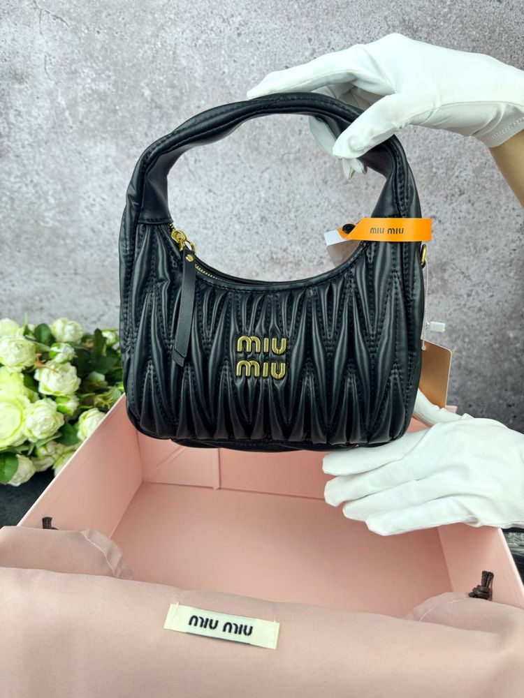 РОЗПРОДАЖ Новенькі Сумочки Miu Miu Leather