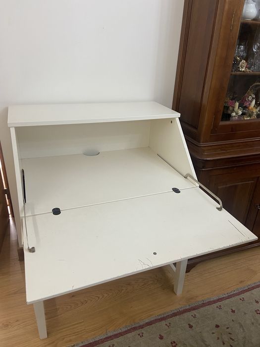Escrivaninha/secretária Ikea