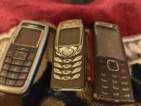3 x nokia 1 Samsung
