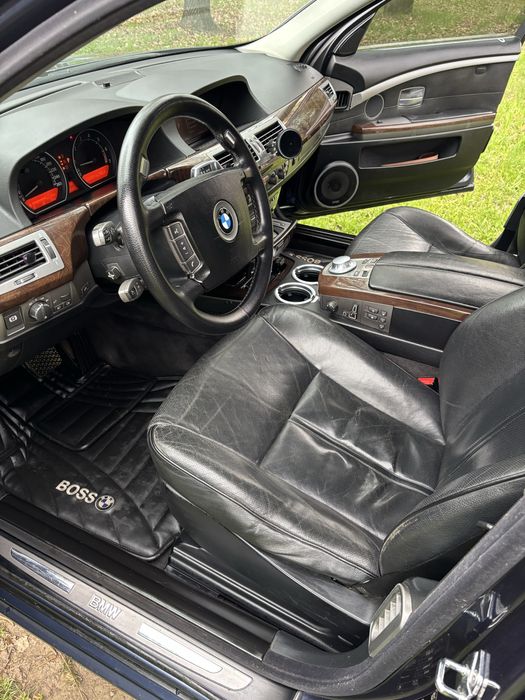 BMW 7 Series E66 Long 3.6i 2003 рік