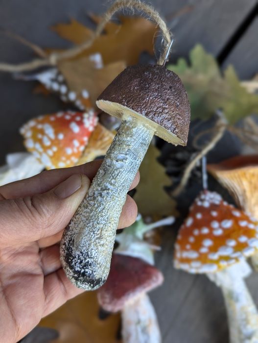 Декор из грибов.