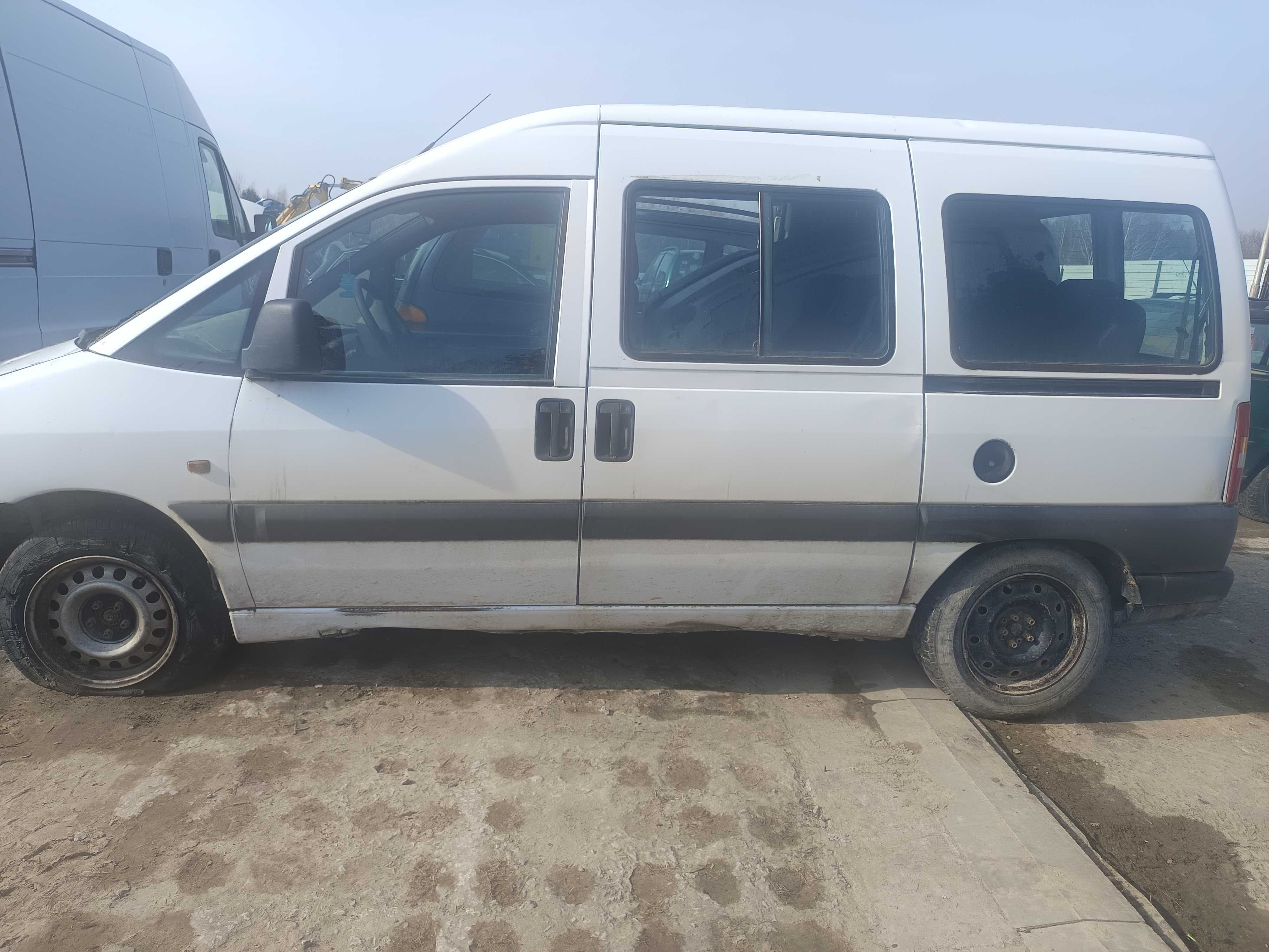 FIAT Scudo 2.0B 2005r Cały na Części