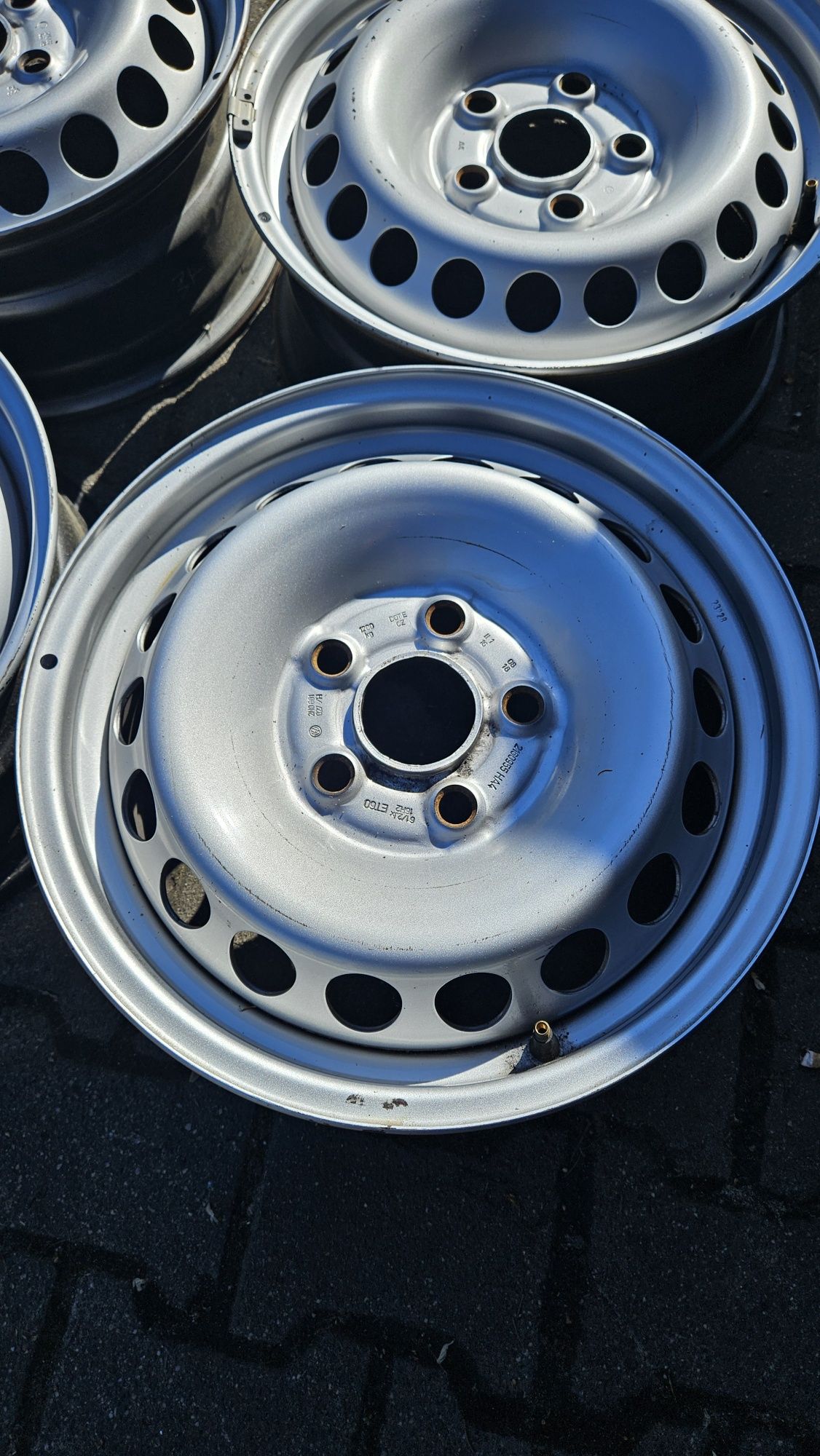 16 5x120 Felgi stalowe VW T5/T6
