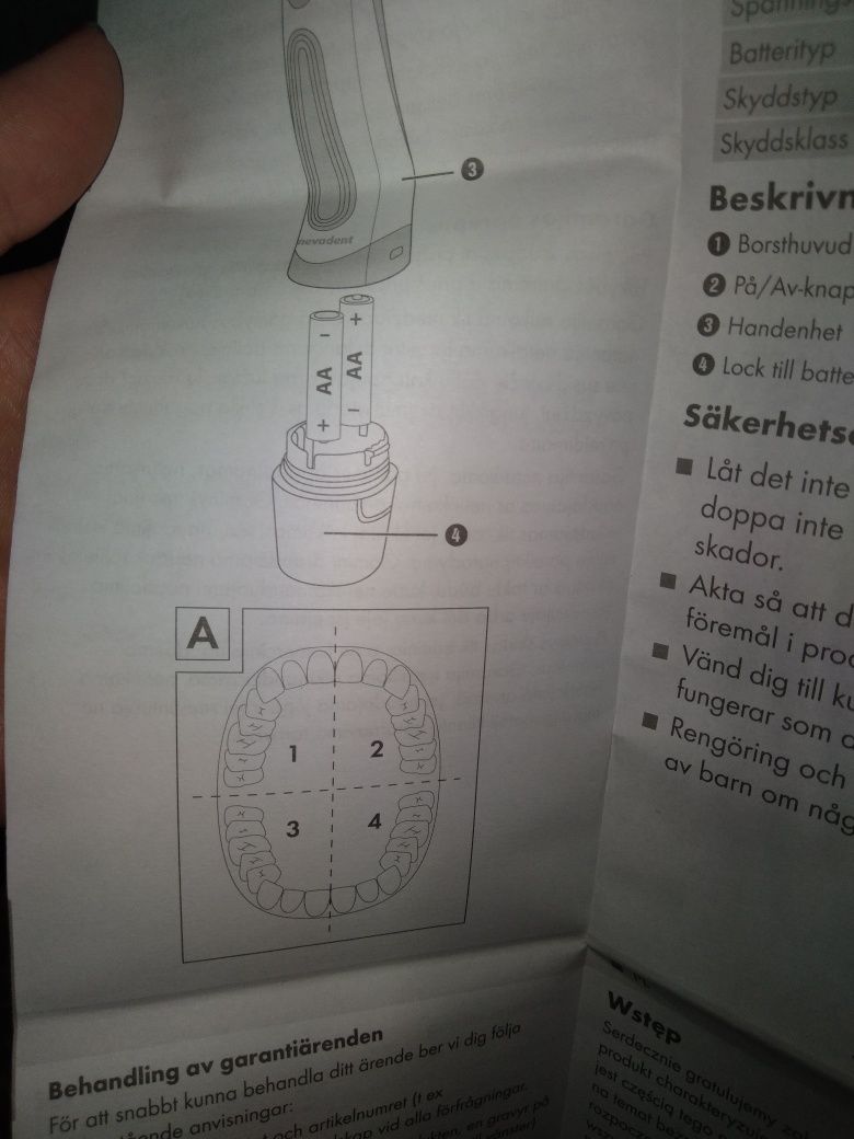 Szczoteczka elektryczna Nevadent, 2 koncówki