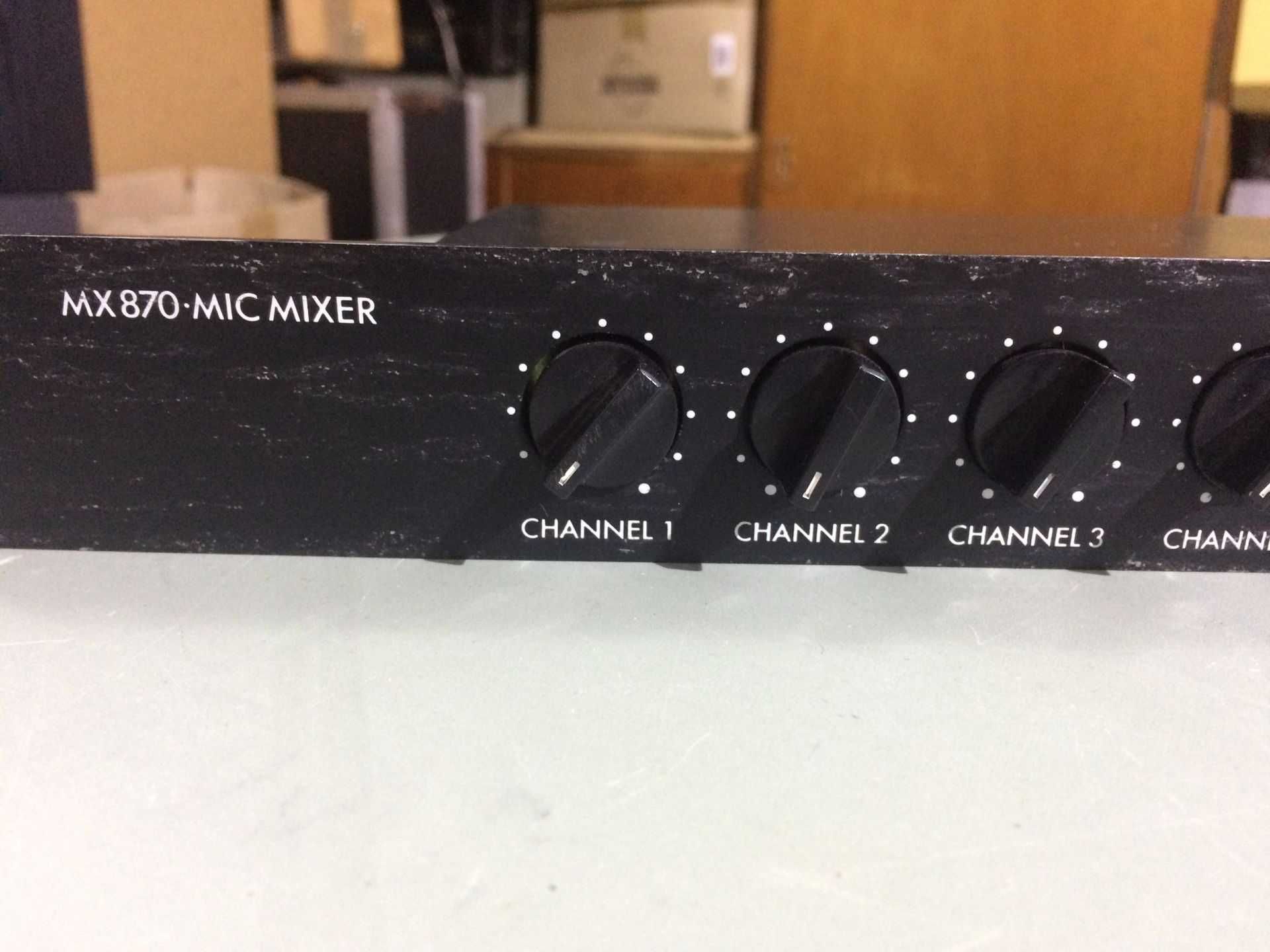 Mikser mikrofonowy 6 kanałowy - JB SYSTEMS MX-870 - Sprawny