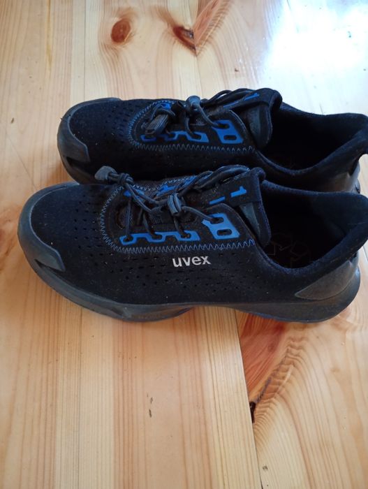 Buty robocze Uvex rozmiar 41