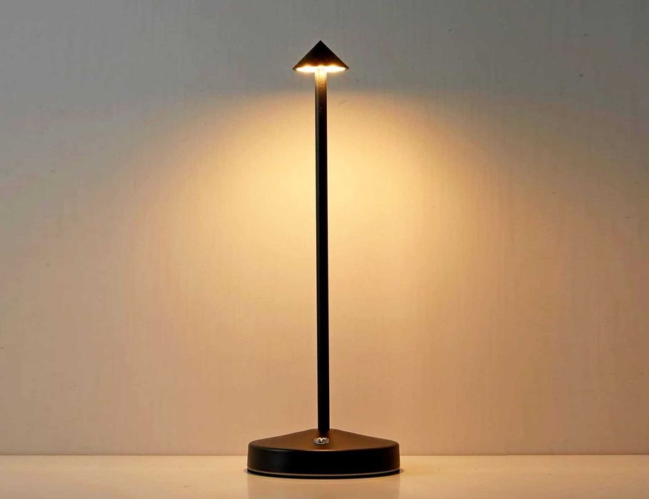 Бездротова світлодіодна настільна лампа в сірому кольорі