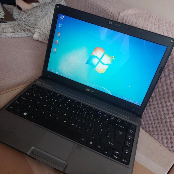 Laptop Acer Aspire 3810TZ