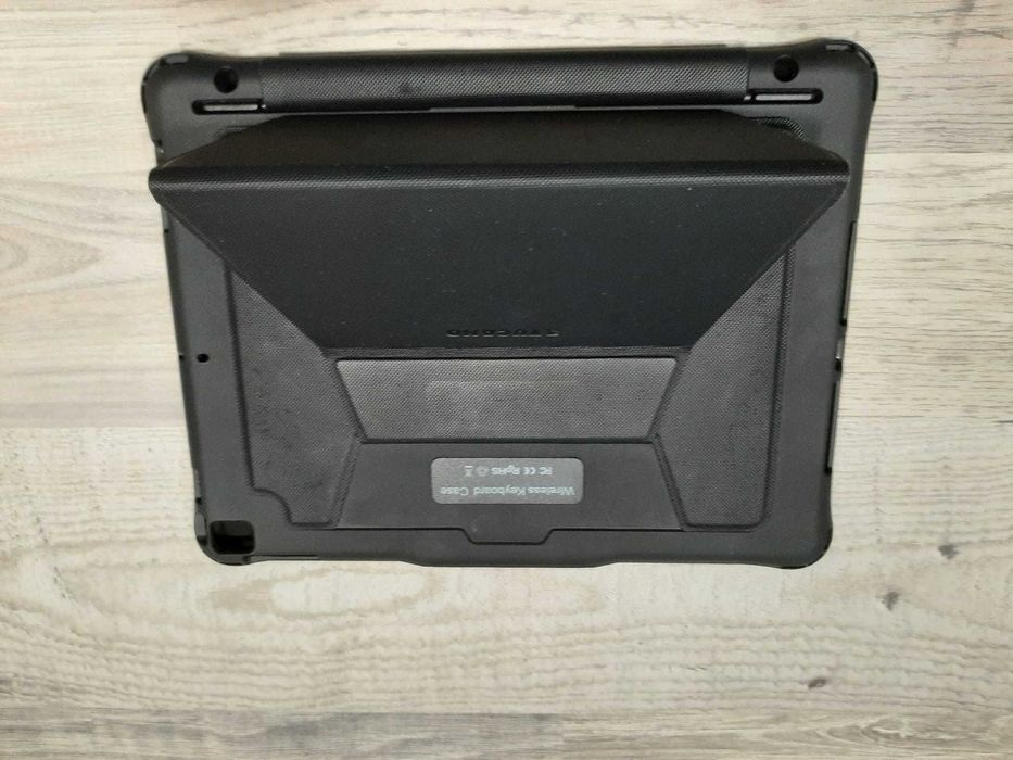 Teclado + Capa p/ IPAD Tucano Wireless "TASTO"