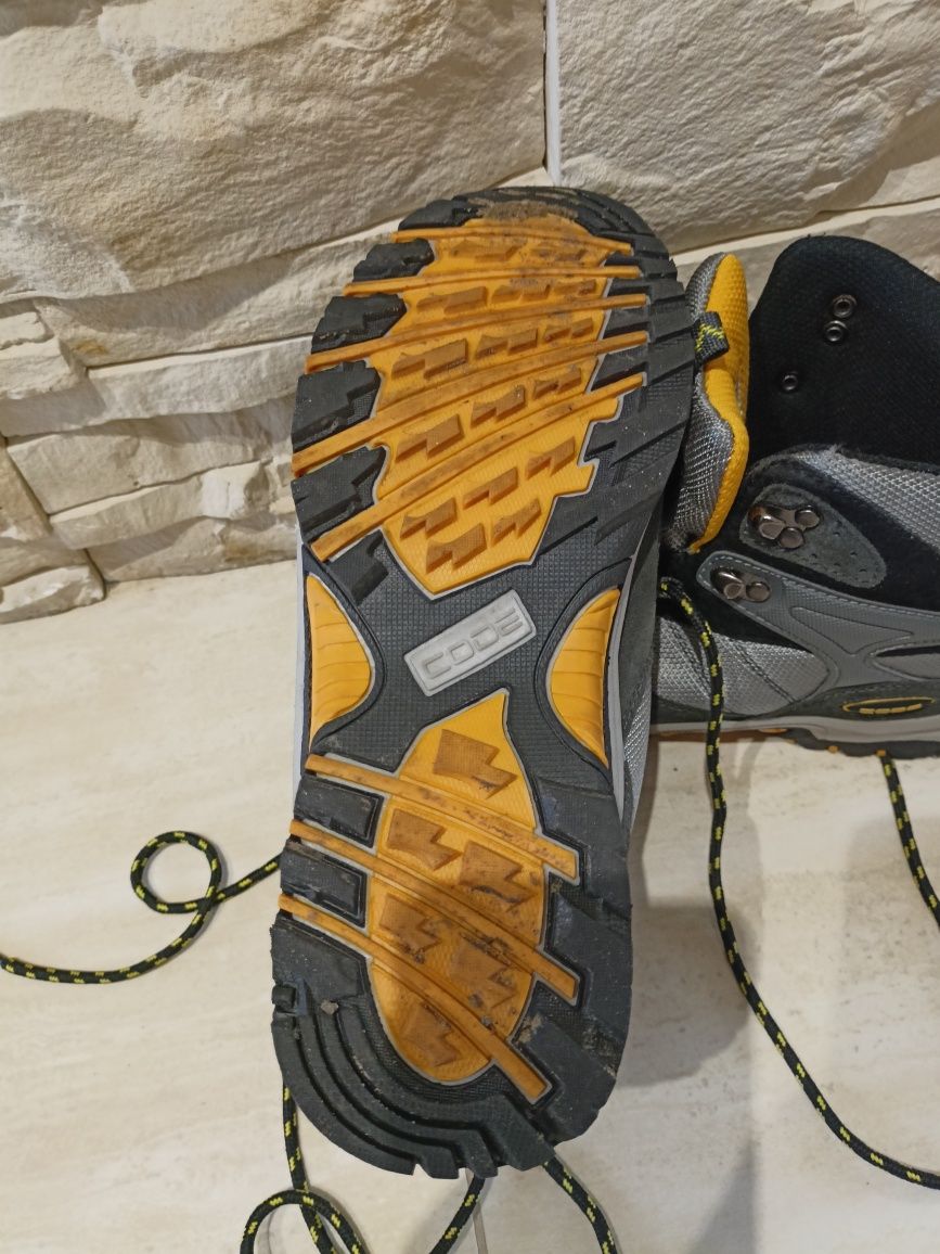 Buty trekkingowe uniwersalne Code - rozm  41