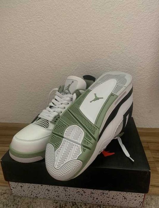 "Buty koszykówki "Jordan4_Retro_Seafoam_Roz.43