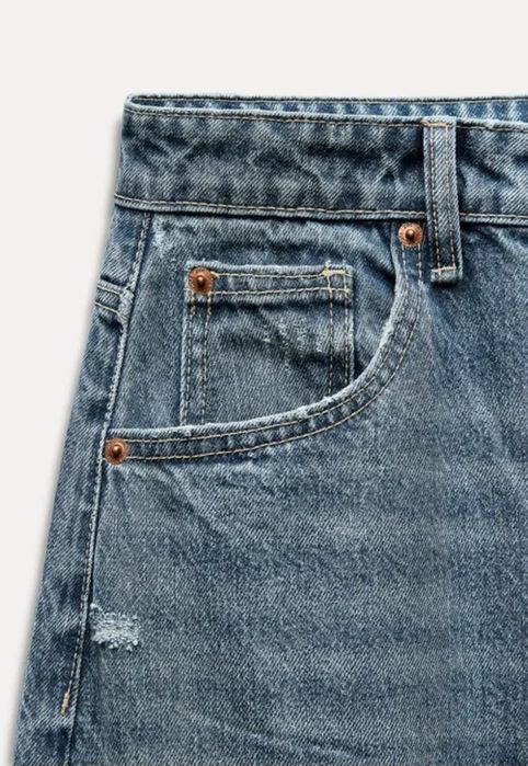 Джинси baggy balloon від Zara.