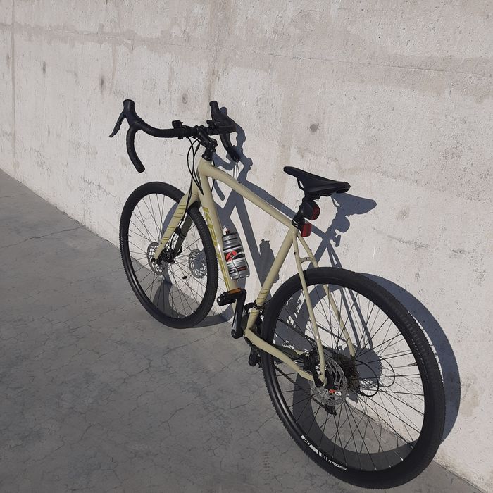 Rower gravel Kross Esker 1.0